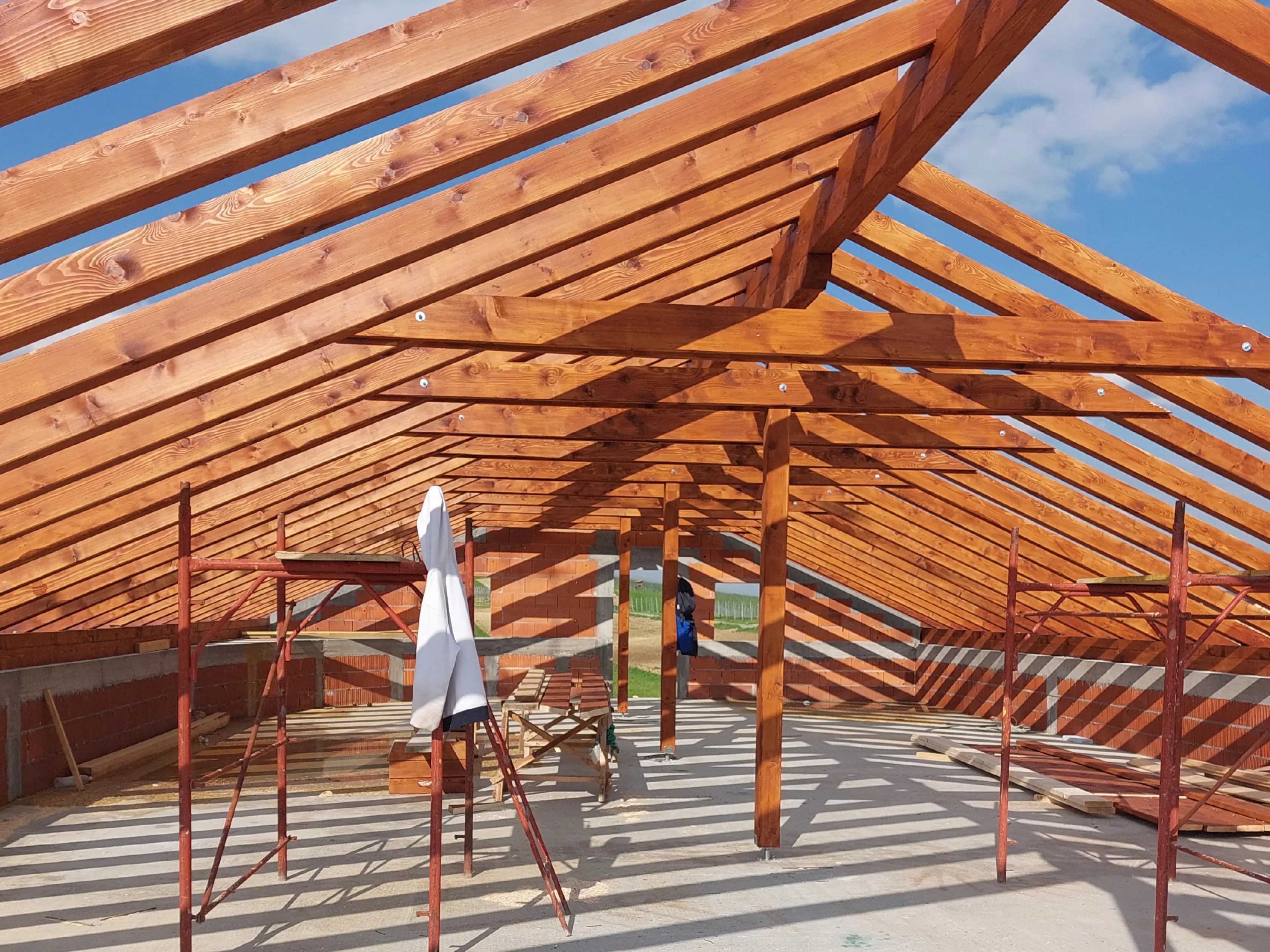 Drvena krovišta i nadstrešnice